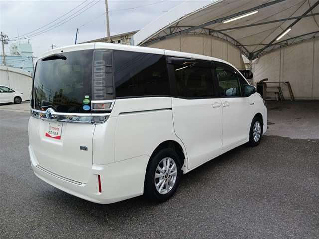 トヨタ ヴォクシー