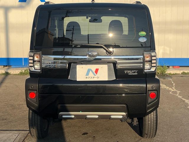 ダイハツ タフト