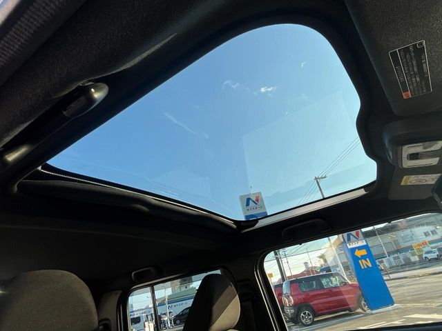 ダイハツ タフト