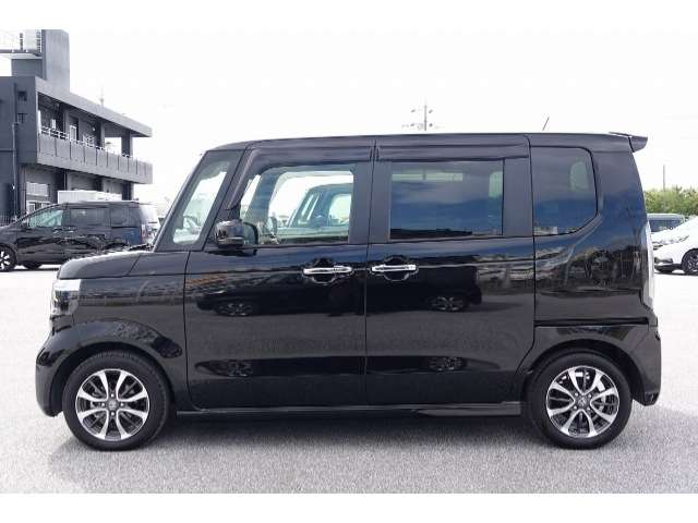 ホンダ N-BOX