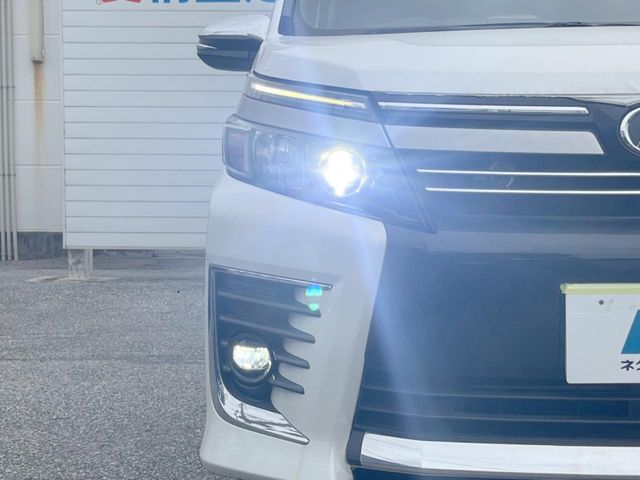 トヨタ ヴォクシー