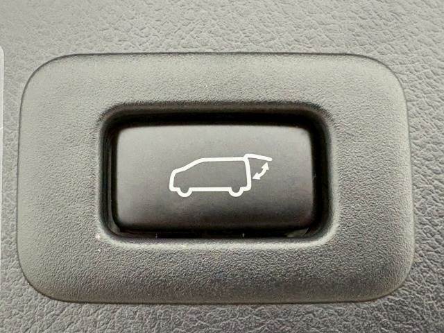 トヨタ ヴェルファイア