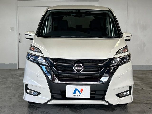 日産 セレナ