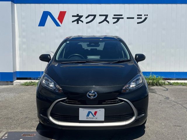 トヨタ アクア