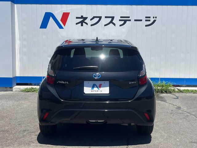 トヨタ アクア
