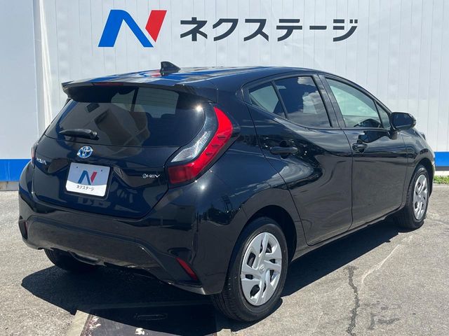 トヨタ アクア