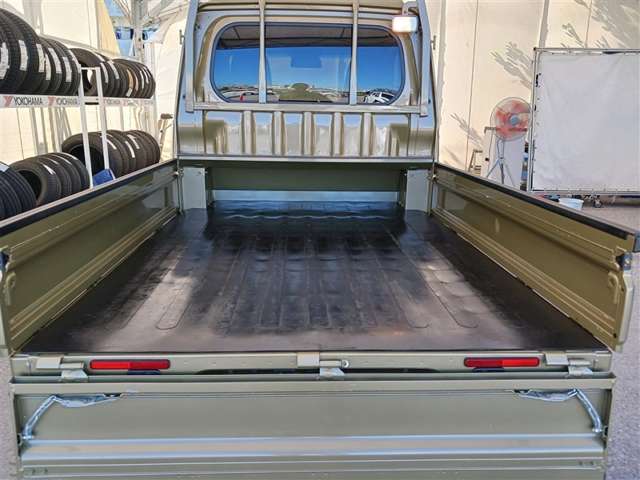 ダイハツ ハイゼットトラック