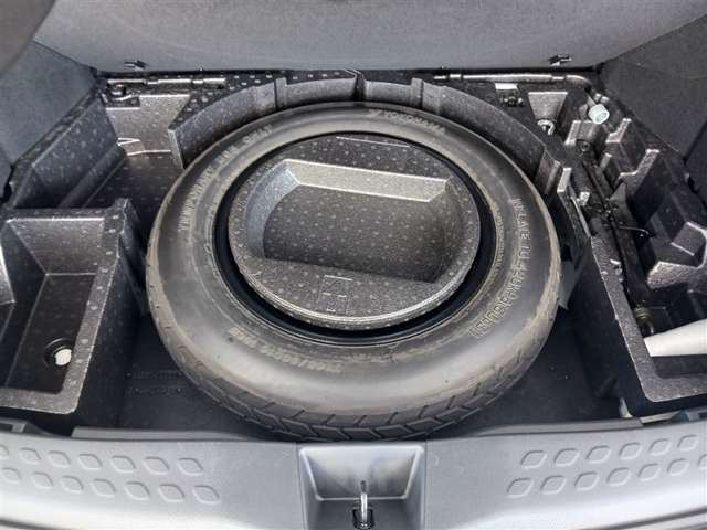 トヨタ C-HR