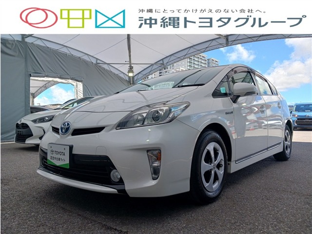 トヨタ プリウス