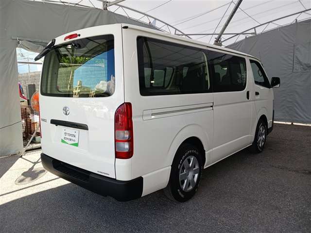 トヨタ ハイエースバン