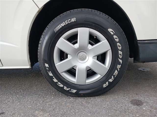トヨタ ハイエースバン