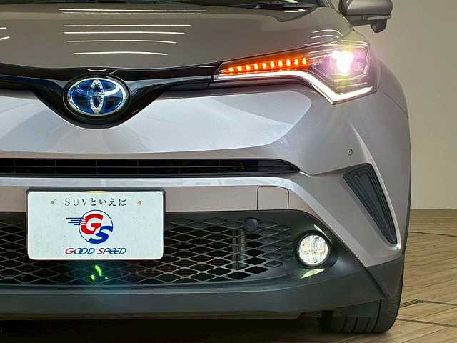 トヨタ C-HR