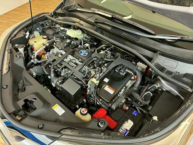 トヨタ C-HR