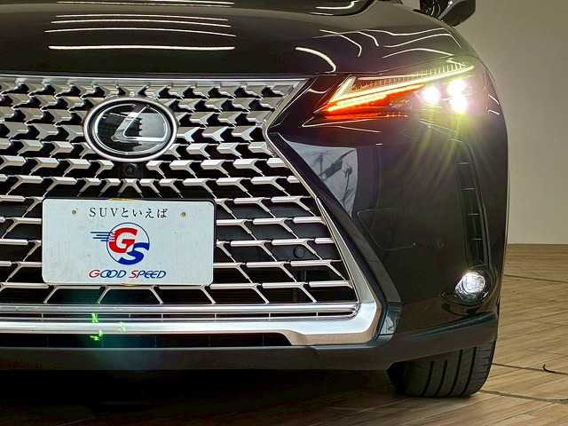 レクサス UX