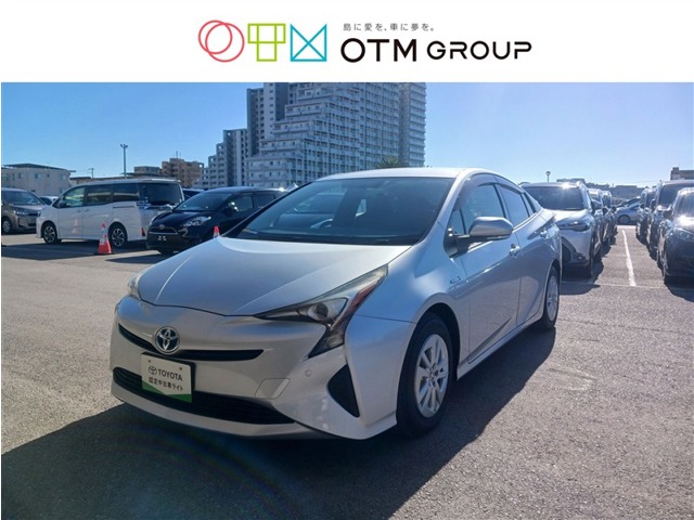 トヨタ プリウス