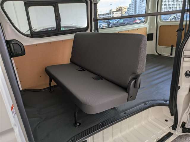 トヨタ ハイエースバン