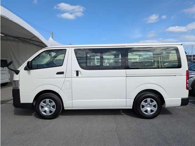 トヨタ ハイエースバン