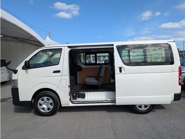 トヨタ ハイエースバン