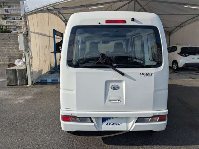 ダイハツ ハイゼットカーゴ