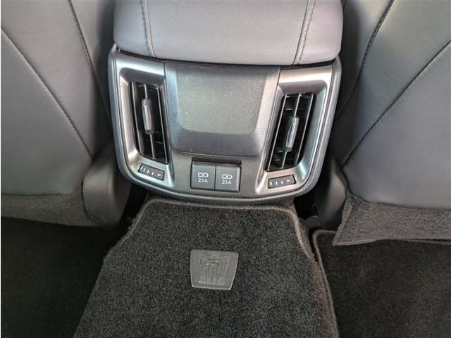 トヨタ クラウン