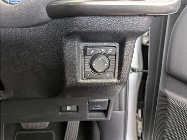 トヨタ クラウン