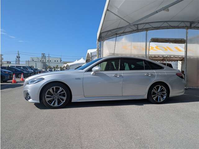 トヨタ クラウン