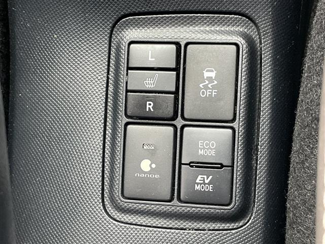 トヨタ アクア