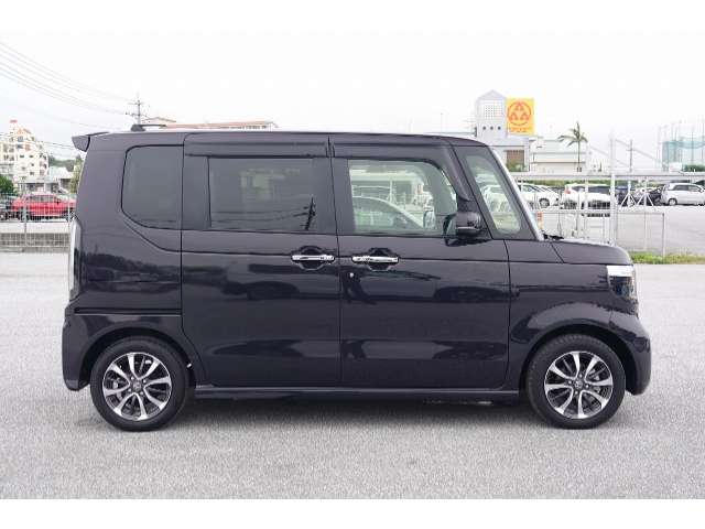 ホンダ N-BOX