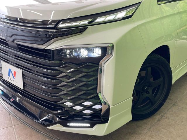 トヨタ ヴォクシー