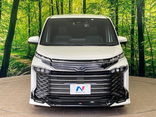 トヨタ ヴォクシー