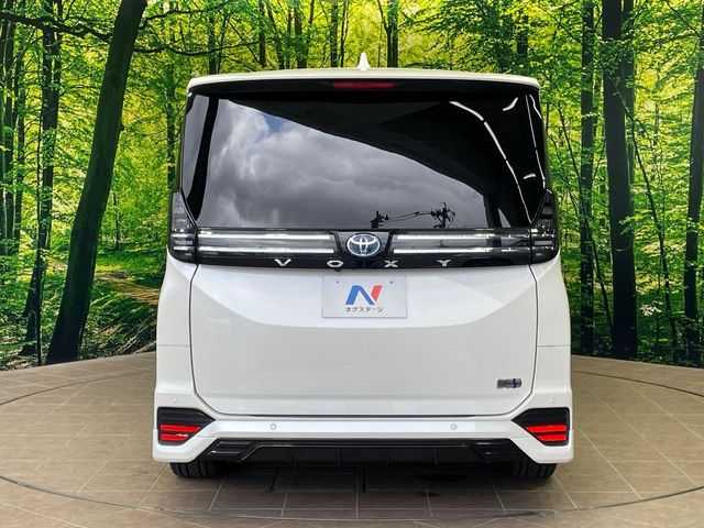 トヨタ ヴォクシー