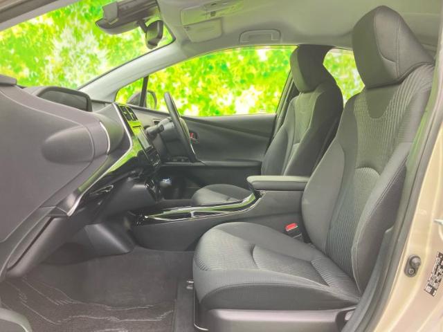 トヨタ プリウス