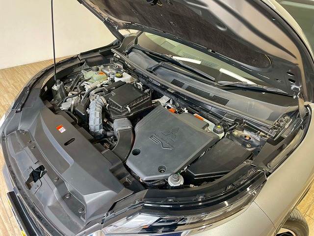 三菱 アウトランダー