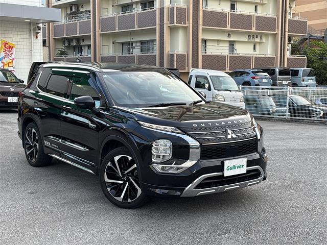 三菱 アウトランダーPHEV