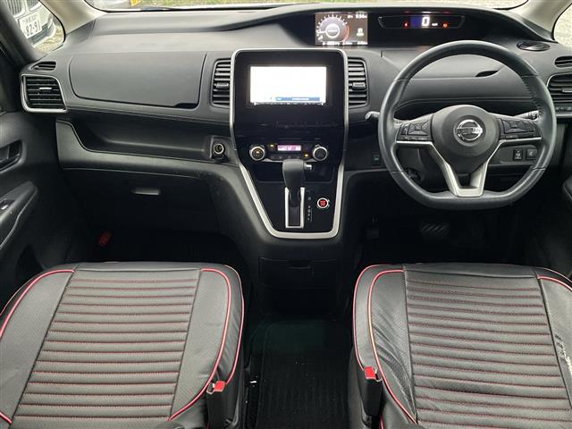 日産 セレナ