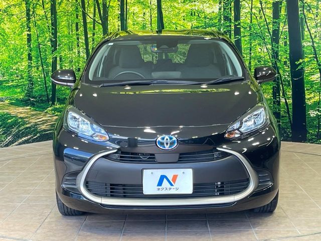 トヨタ アクア