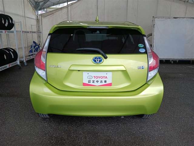 トヨタ アクア