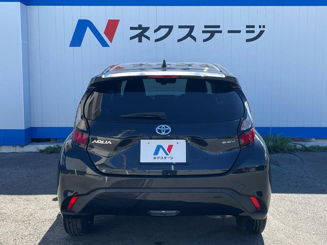 トヨタ アクア