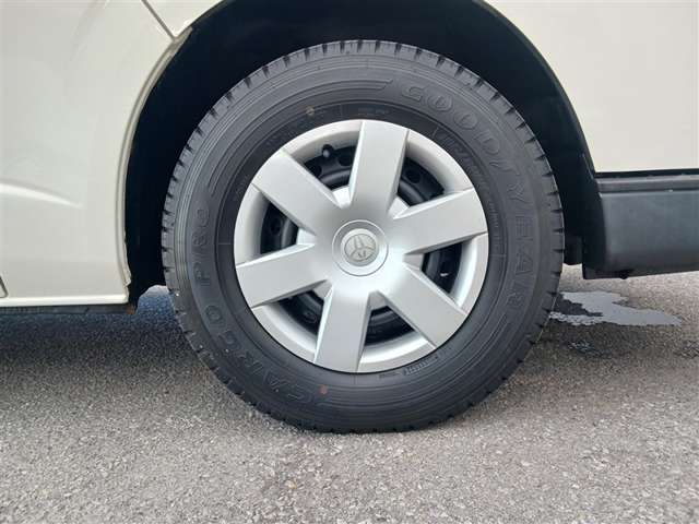 トヨタ ハイエースバン