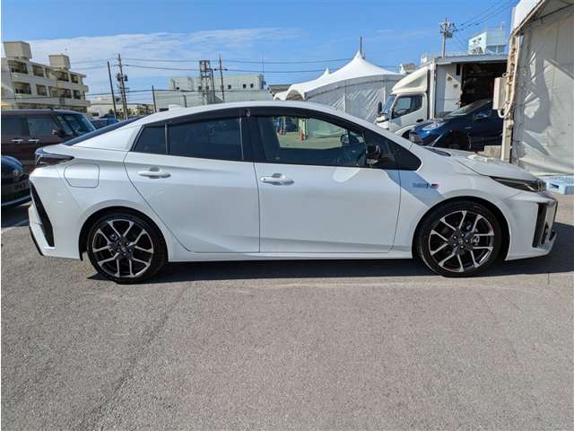 トヨタ プリウスPHV