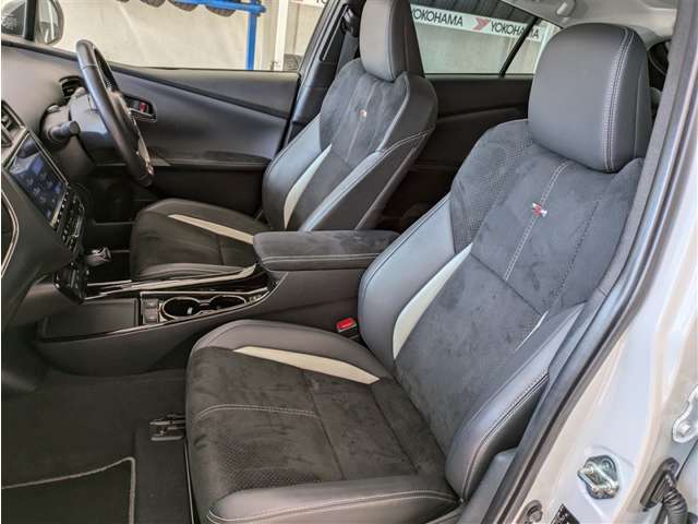 トヨタ プリウスPHV