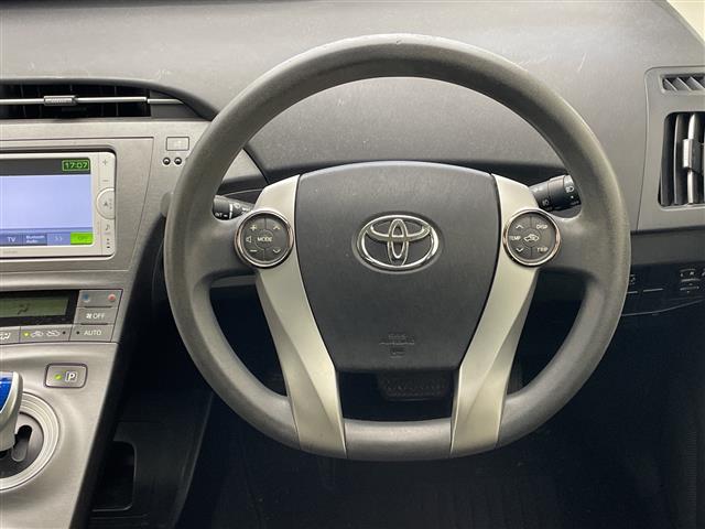 トヨタ プリウス