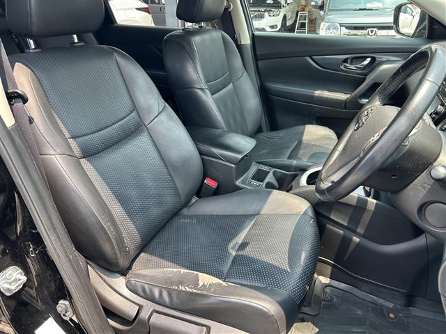 日産 エクストレイル