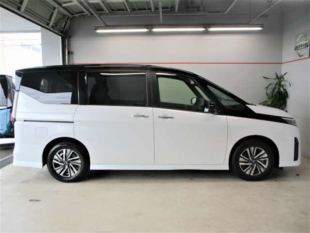 日産 セレナ