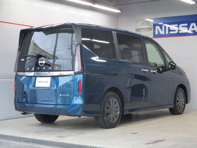 日産 セレナ