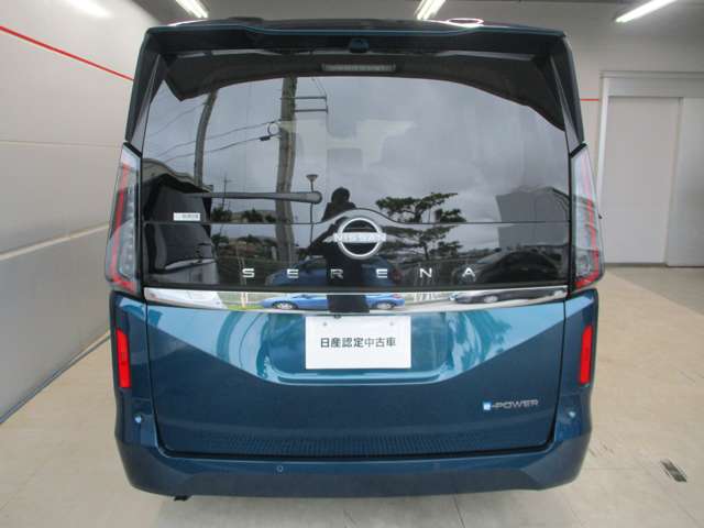 日産 セレナ