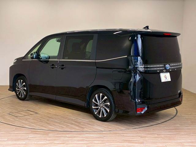 トヨタ ヴォクシー