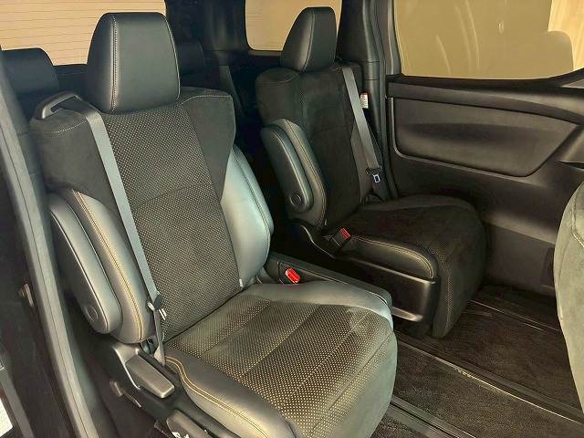 トヨタ アルファード