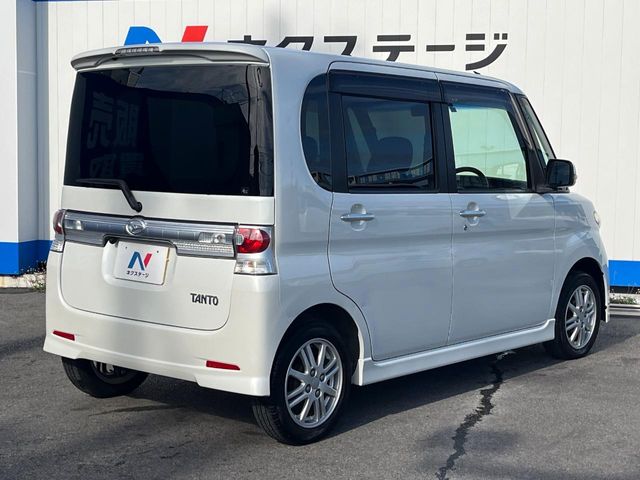 ダイハツ タント
