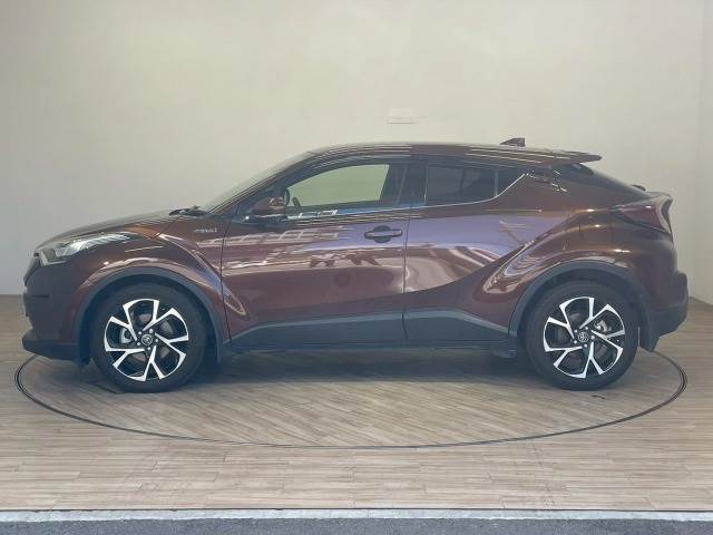 トヨタ C-HR